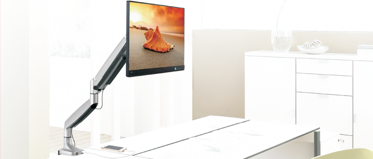 Are Monitor Arms Worth It? The Benefits of Monitor Arms