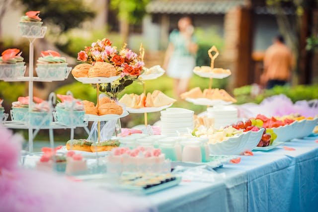 Finger food catering